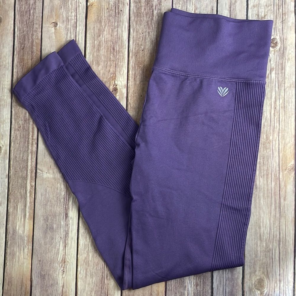 Forever 21 purple leggings - size large